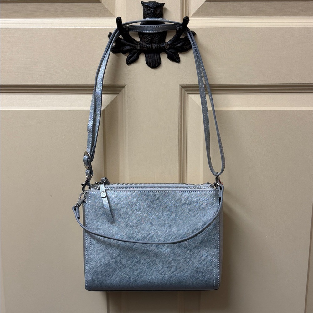 Lo and Sons silver pearl crossbody/convertible bag - Picture 4 of 4